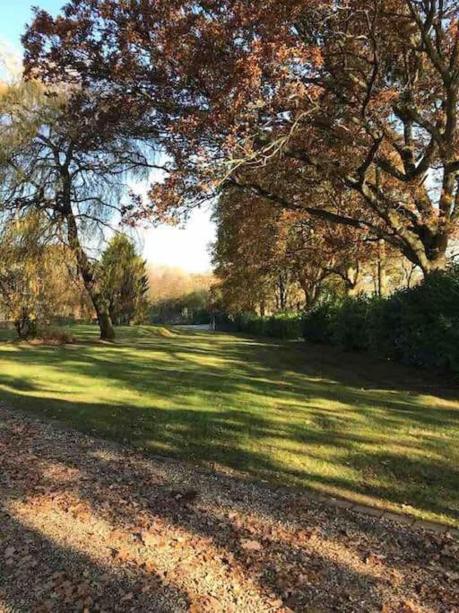 The Pheasantry - Guest House In Beautiful Rural Location Aldermaston Exterior foto